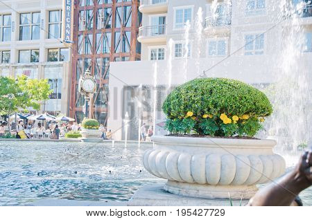 Obelisque Fontaine in one of the park of Los Angeles