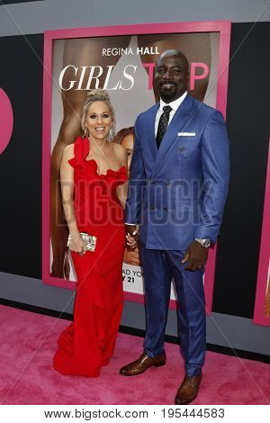 LOS ANGELES - JUL 13:  Iva Colter, Mike Colter at the 