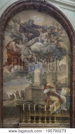 Basilica di San Giovanni in Laterano. Papal Archbasilica of St. John Lateran. Details of interior. Italy Rome. June 2017