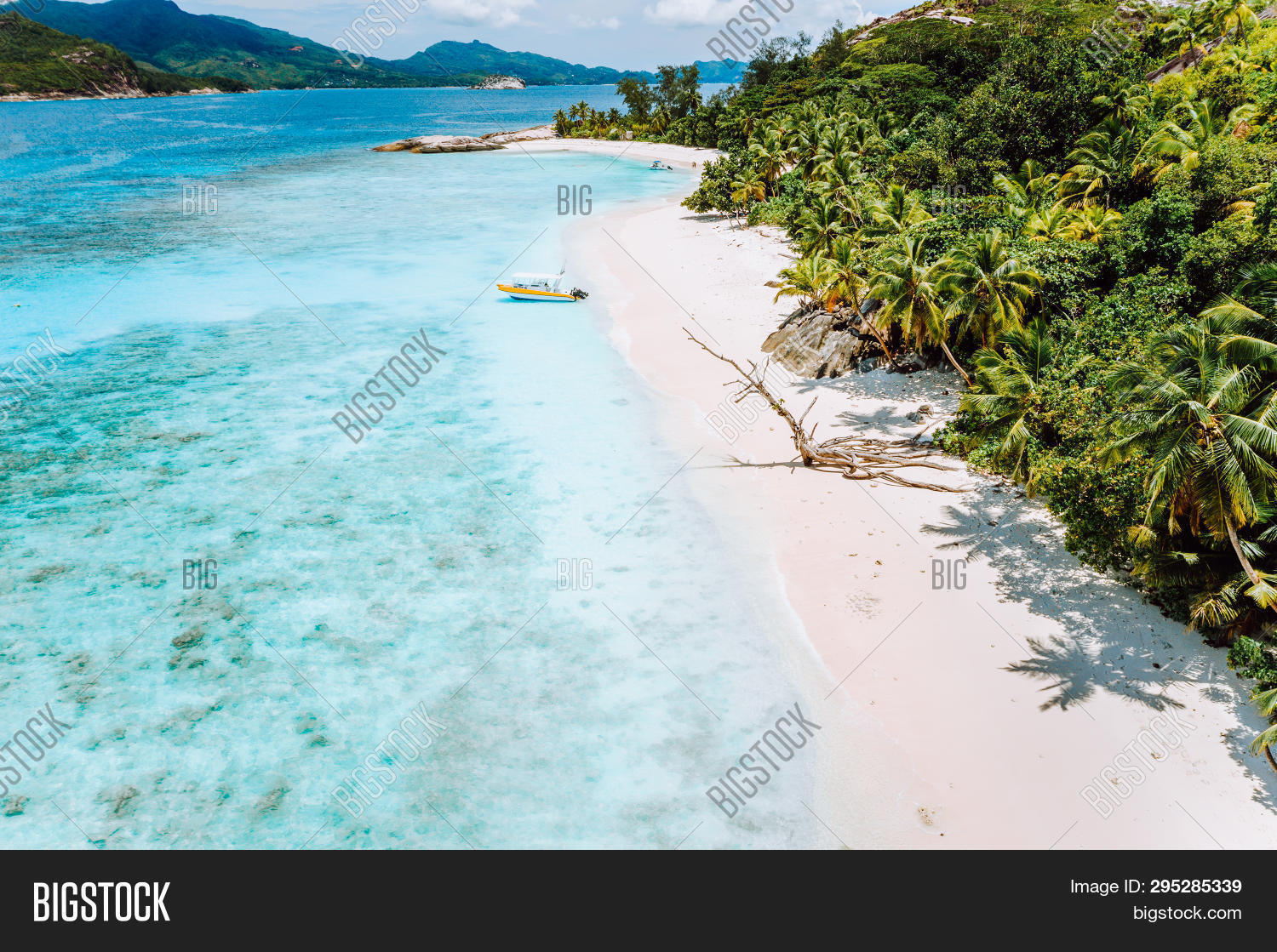 Daytrip Therese Island Image & Photo (Free Trial) Bigstock