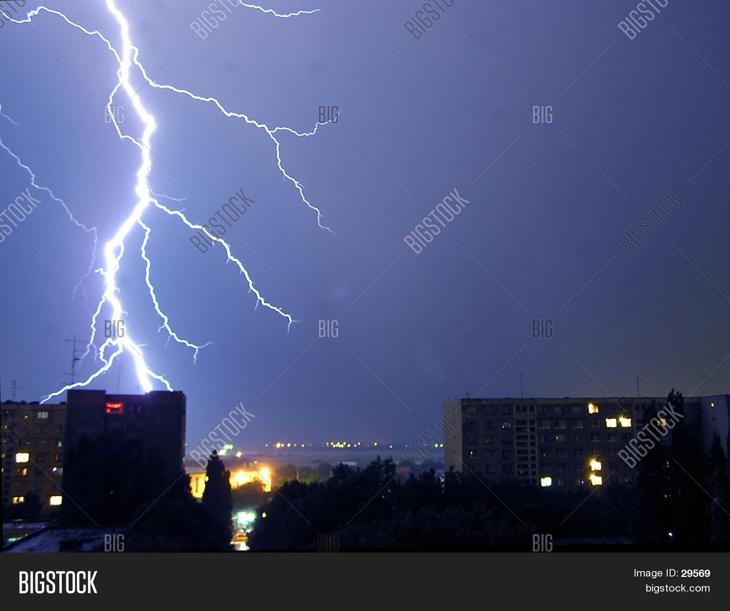 Lightning Bolt Strike Image & Photo (Free Trial) | Bigstock