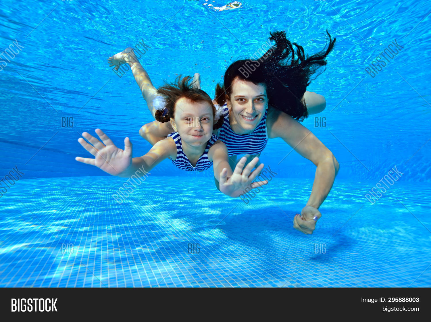 Happy Mom Daughter Image & Photo (Free Trial) | Bigstock