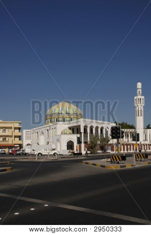 Ernesto Al Sadiq Mosque, Bahrein