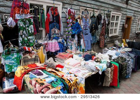 Mercato delle pulci