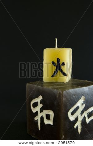 Chainese figurkami