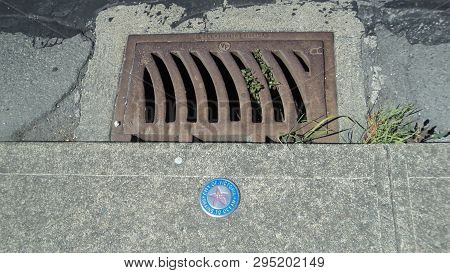 Victoria, Canada- August 28, 2011: Small Blue And Red Metal Plate Reminding Citizens That This Stree