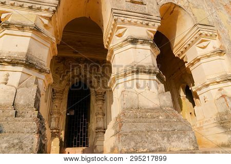 Famous Terracotta (fired Clay Of A Brownish-red Colour, Used As Ornamental Building Material) Artwor