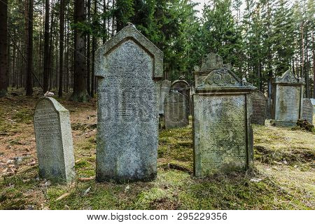 Pansky Vrch, Czech Republic / Europe - April 1 2019: Grey Tombstones With Hebrew Letters On An Old J