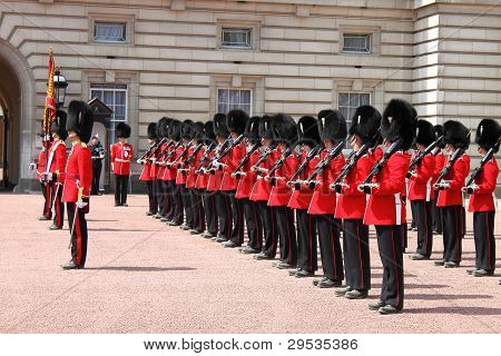Vakt förändring i Buckingham Palace