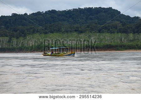 Beni River, Bolivia - May 12, 2018: Transport Of Bananas In Beni River In Beni Region, Bolivia. The 