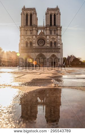 I'm Notre Dame, Je Suis Notre Dame, Good Luck Notre Dame, Famous Cathedral In Paris, France