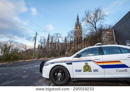 Montreal, Canada - November 10, 2018: Rcmp Grc Police Car Standing In Front Of The Canadian Parliame