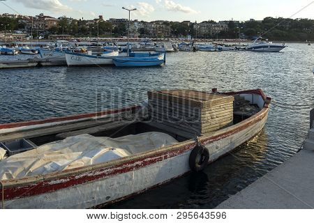 Chernomorets, Bulgaria - August 11, 2018:  Amazing Sunset Seascape Of Port Of Chernomorets, Burgas R