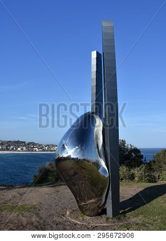 Sydney, Australia - Oct 23, 2018. Hyung-taek Chang: Perseverance. Sculpture By The Sea Along The Bon