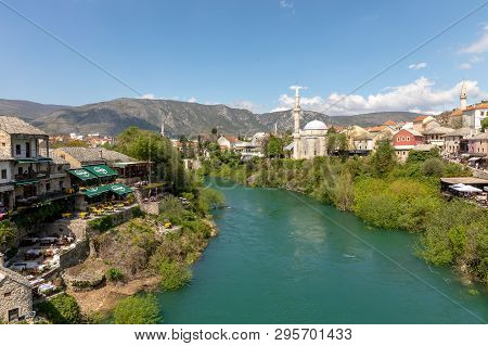 Mostar, Bosnia And Herzegovina - April 2017: Nerteva River And Old City Of Mostar, With Ottoman Mosq