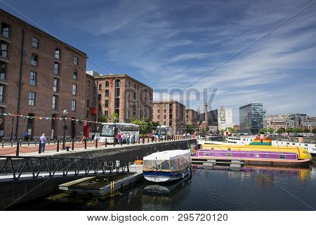 Liverpool, Merseyside, Uk, 11th June 2014, A Daytime View Of Albert Dock In The Cultural Quarter Of 