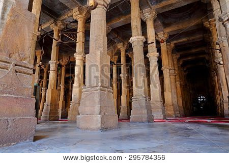 Jama Masijd Mosque In Makaraba, Ahmedabad In The Indian State Of Gujarat