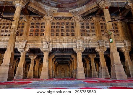 Jama Masijd Mosque In Makaraba, Ahmedabad In The Indian State Of Gujarat