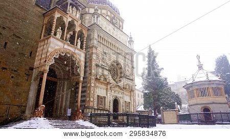 Cappella Colleoni Chapel In Piazza Duomo Square With Snow, Bergamo, Italy