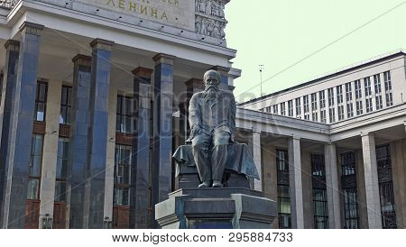 Moscow, Russia. April 14, 2019 Monument To The Russian Writer Fyodor Dostoevsky In Moscow And The Bu