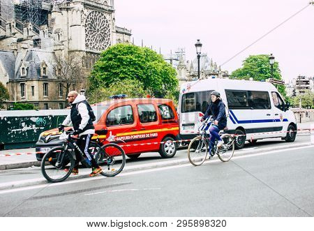 Paris France April 16, 2019 View Of A French Police Car Parked Near The Notre Dame Cathedral In Pari