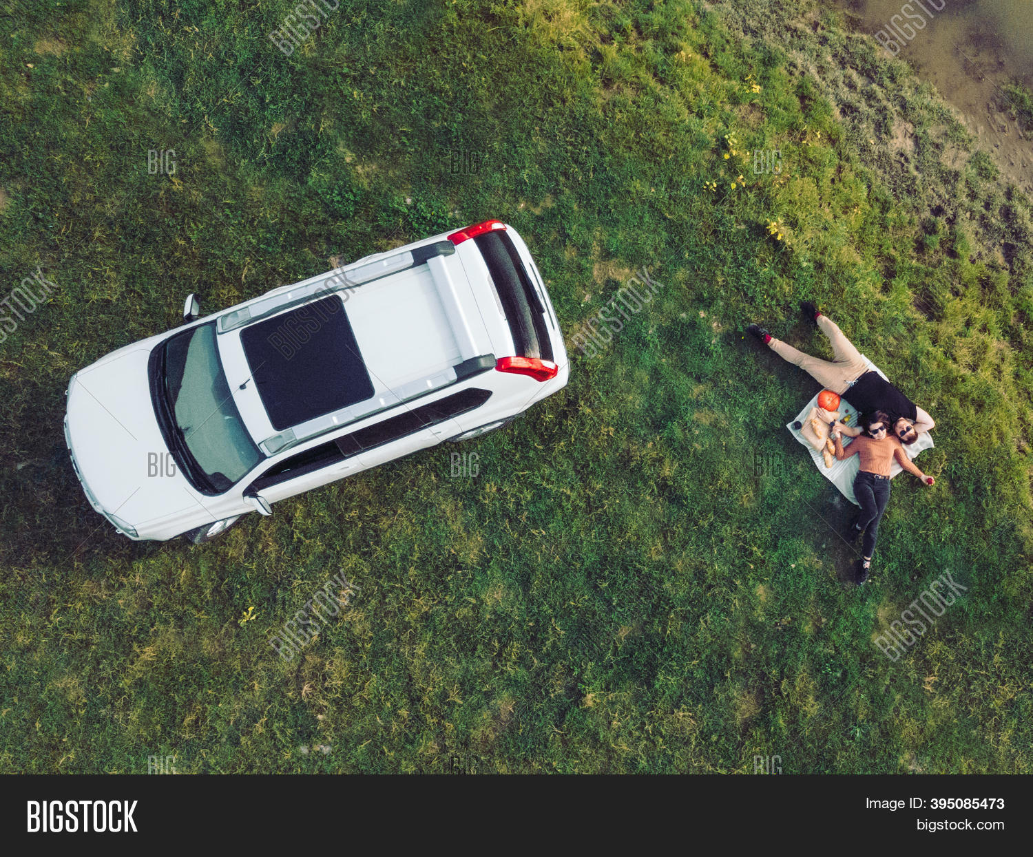 Overhead Top View Suv Image & Photo (Free Trial) Bigstock