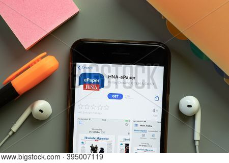 New York, United States - 7 November 2020: Hna-epaper Hna Epaper App Store Logo On Phone Screen, Ill