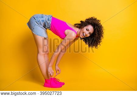 Full Size Profile Photo Of Funny Flirty Lady Prepare Summer Chill Event Bend Spine Check Shoelaces L
