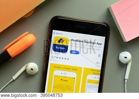 New York, United States - 7 November 2020: Postbank Bestsign App Store Logo On Phone Screen, Illustr