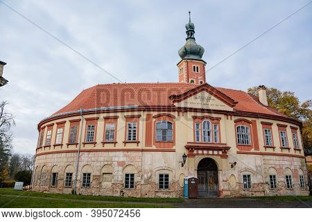 Old Abandoned Ruined Baroque Libechov Castle In Sunny Autumn Day, Romantic Chateau Was Heavily Damag