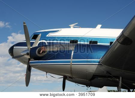 Gamle Turboprop fly