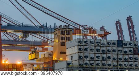 Hamburg, Germany - January 21, 2022: Container Terminal Eurogate At Burchardkai In Hamburg, Loading 