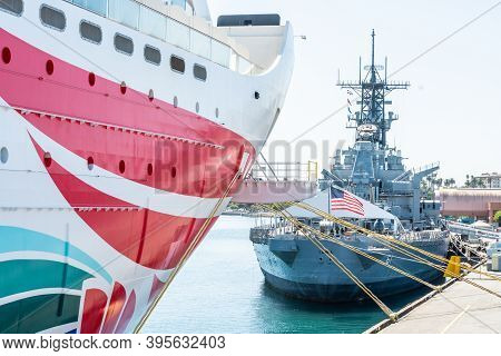 San Pedro, California - October 11 2019: Uss Iowa Battleship Museum Docked At Port Of Los Angeles Wo