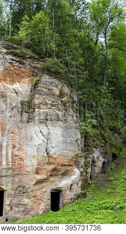 Anfabrika Rocks And Cellars In Ligatne Town An Old Floodgate Dam. Ancient Sandstone Caves And Ancien