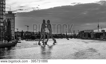 Berlin, Germany - August 26,  2019 - The Famous Molecule Men And River Spree In Berlin (black And Wh
