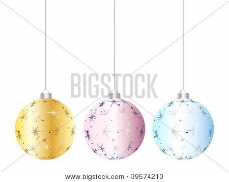3 Bolas de Natal, isoladas no fundo branco