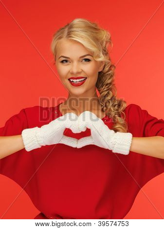 素敵な女性のハートを表示の画像