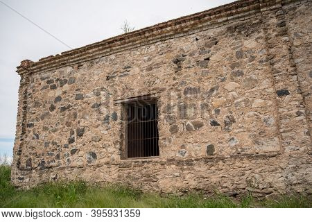 Old Rural House In Villa Cañada Del Sauce, Cordoba, Argentina.
