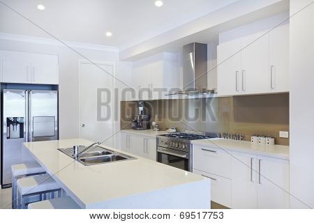 New Modern Kitchen