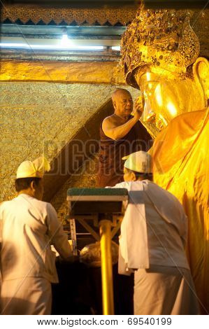 The Ritual Of Daily Face Washing Mahamyatmuni Buddha.