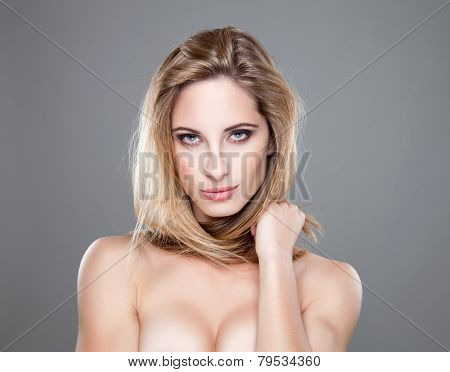 Portrait Of An Yough Beautiful Woman