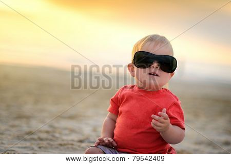 Kid with sunglasses