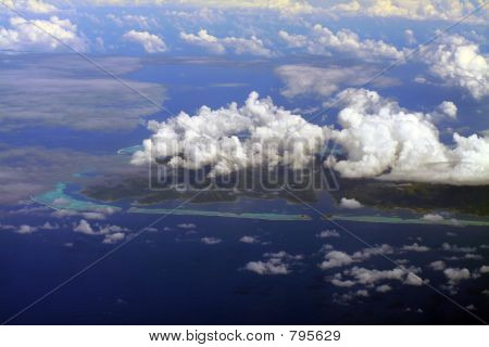 Etelä-Raiatea island
