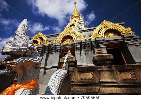 Prathat Srinakarin Doi-Mae-Mae-Sa-long Chiangrai ,Thailand