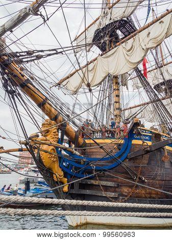 Bow of tall ship Gotheborg