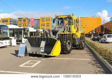 Kirovets Tractor Working On Natural Gas