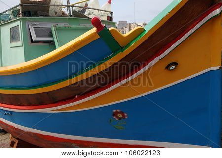 Luzzu Refurbishment