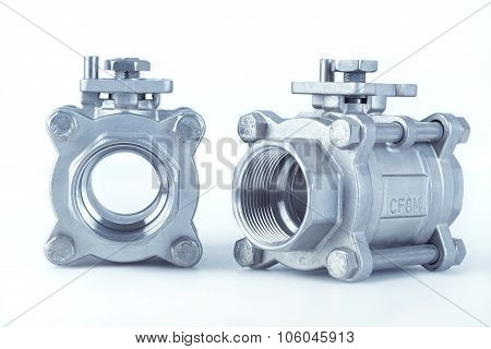 Group 2 valves ball valve with selective focus on thread fittings