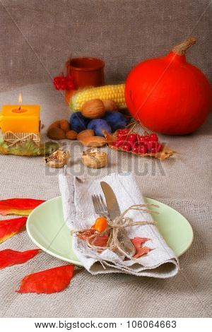 Traditional Thanksgiving Dining Place Setting