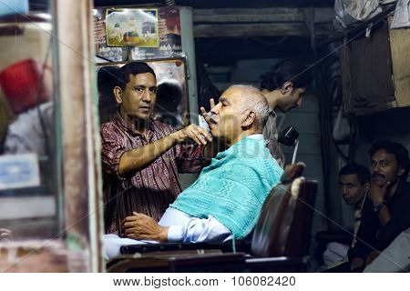 Barber Shop In Pakistan
